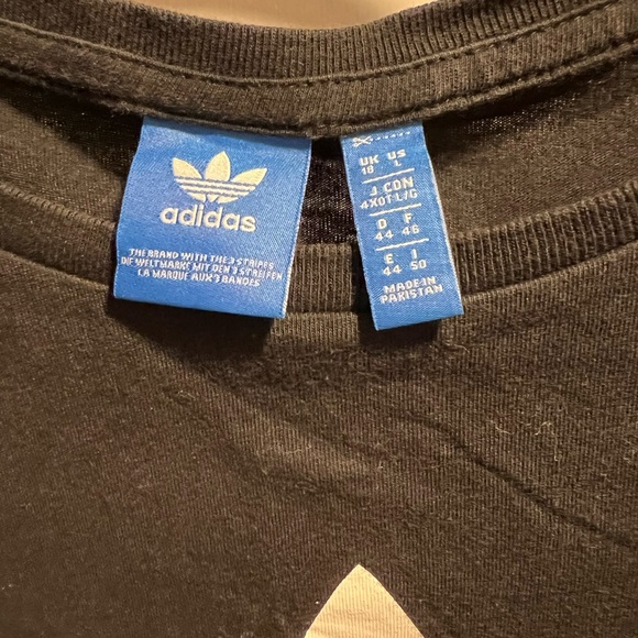 Adidas Cropped Logo Tee - Picture 3 of 4